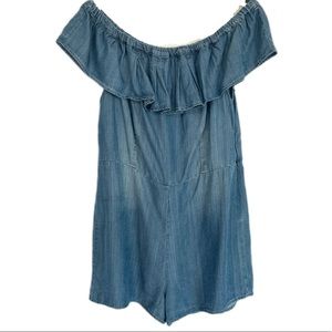 Coco + Jaimeson Blue Off The Shoulder Ruffled Side Zip Romper | SZ XL